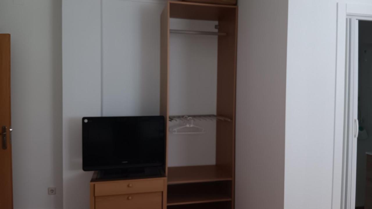 El Colmenar Habitaciones Madrid Extérieur photo