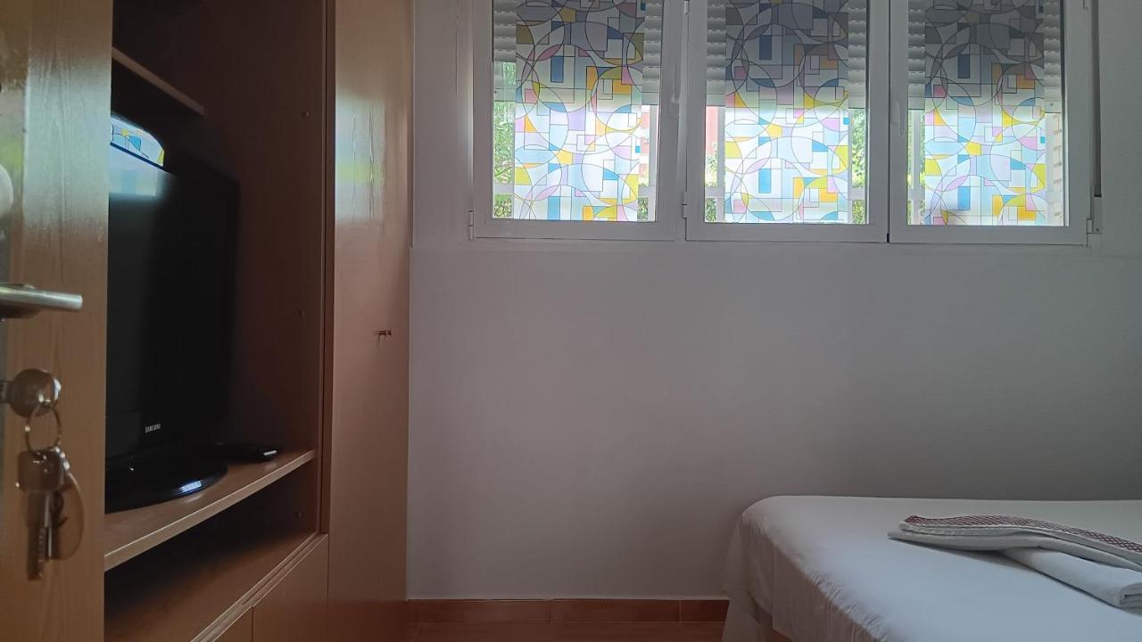 El Colmenar Habitaciones Madrid Extérieur photo