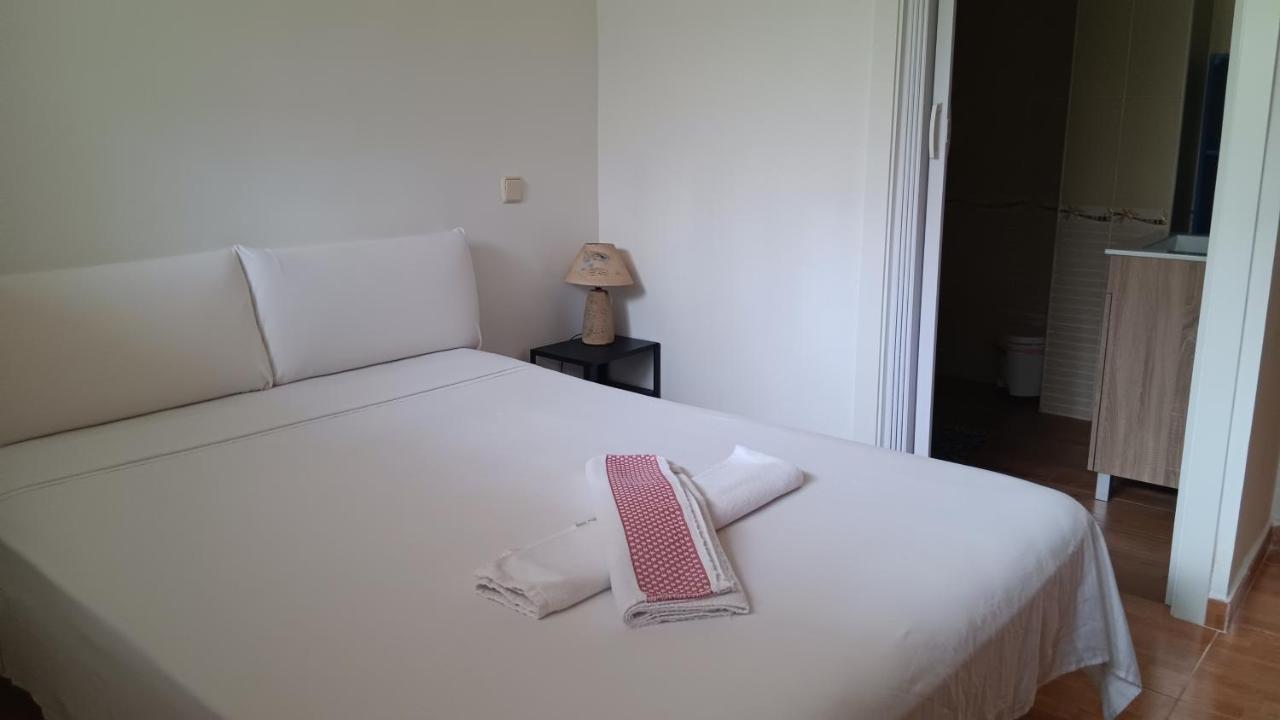 El Colmenar Habitaciones Madrid Extérieur photo